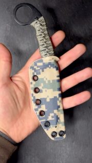 Étui pour le Wildsteer Talim en Kydex Camo Forest Digital AOR2.
Maintien ferme, dégainage fluide.#etui #kydex #kydexprotec #madeinswitzerland #swissmade #customgear #edcgear #outdoorgear #artisan #craftsmanship #geardesign #sheath