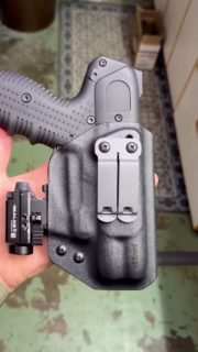 Départ pour la France 🇫🇷
Holster OWB/IWB pour JPX4 LE.
- Possibilité d’y installer une lampe
- Fixation IWB Monoblock anti-reflets et livré avec une fixation Tek Lok avec visserie.#homedefense #kydexholster #jpx4 #selfdefence #madeinswitzerland